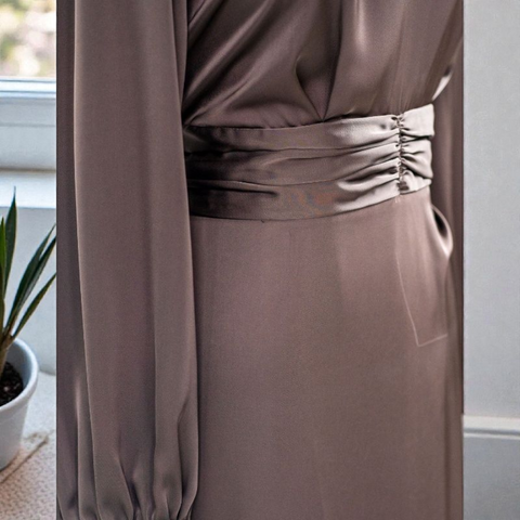 HQ Satin Dress Middle Belt